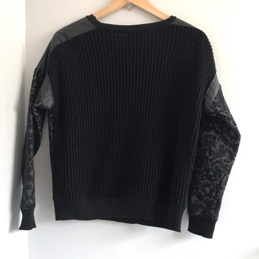 donating ⏰ Zara Black Jacquard Knit Crewneck Sweater • Small - Picture 3 of 6